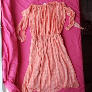 Women's strapless peachy dress